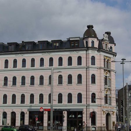 Apartments In Der Jahnallee 20 Waldplatzpalais Leipzig Eksteriør bilde
